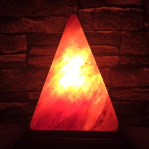 Pyramid shape lamp
